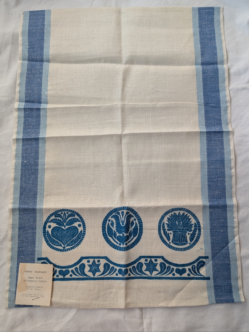 E&M Vardjan Linen German Buttermold Print Blue & Cream Kitchen Towel Vintage